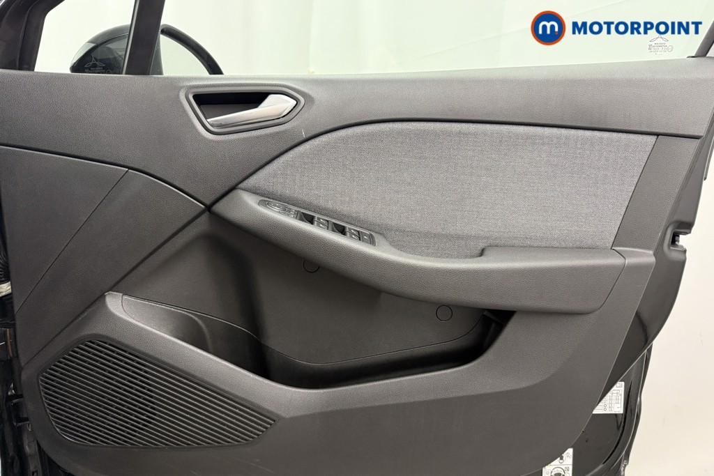 Used Renault Clio 2024 for sale - 76394356: Photo 25