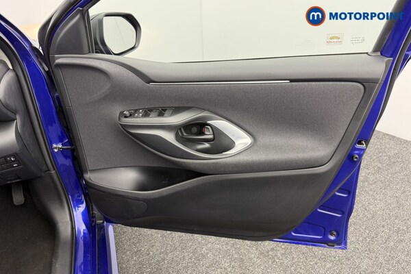 Used Mazda Mazda2 HYBRID 2024 for sale - 76255596: Photo 22