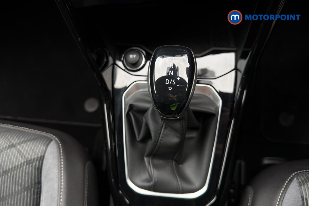 Used Volkswagen T-Roc 2023 for sale - 77848891: Photo 22