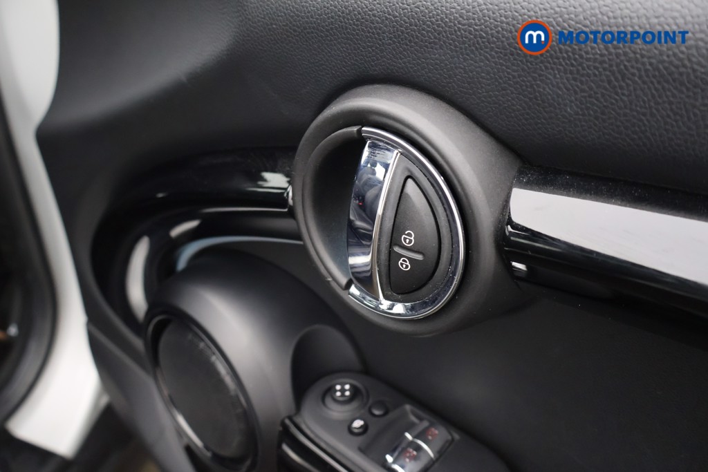 Used MINI Hatch 2021 for sale - 77112505: Photo 30