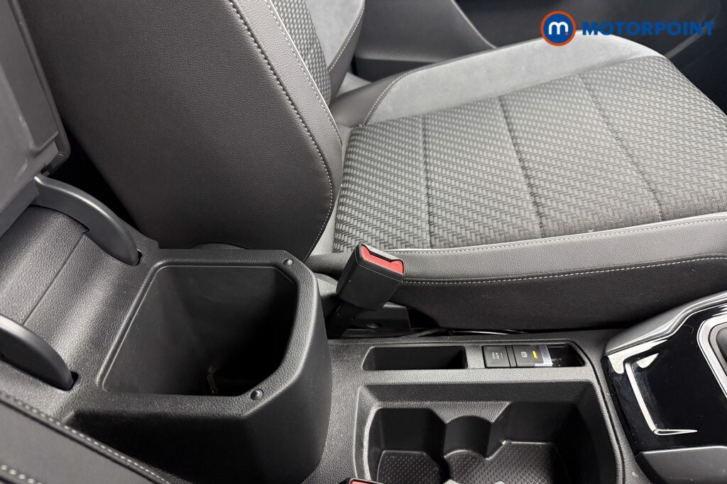 Used Volkswagen T-Roc 2021 for sale - 77718861: Photo 25