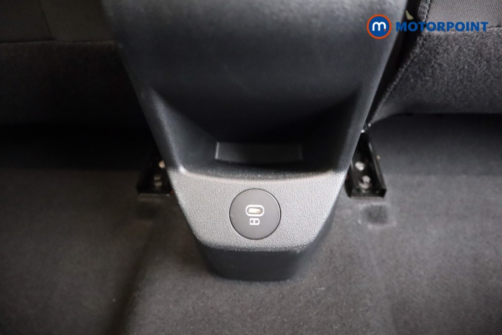 Used Hyundai i20 2024 for sale - 76835883: Photo 31