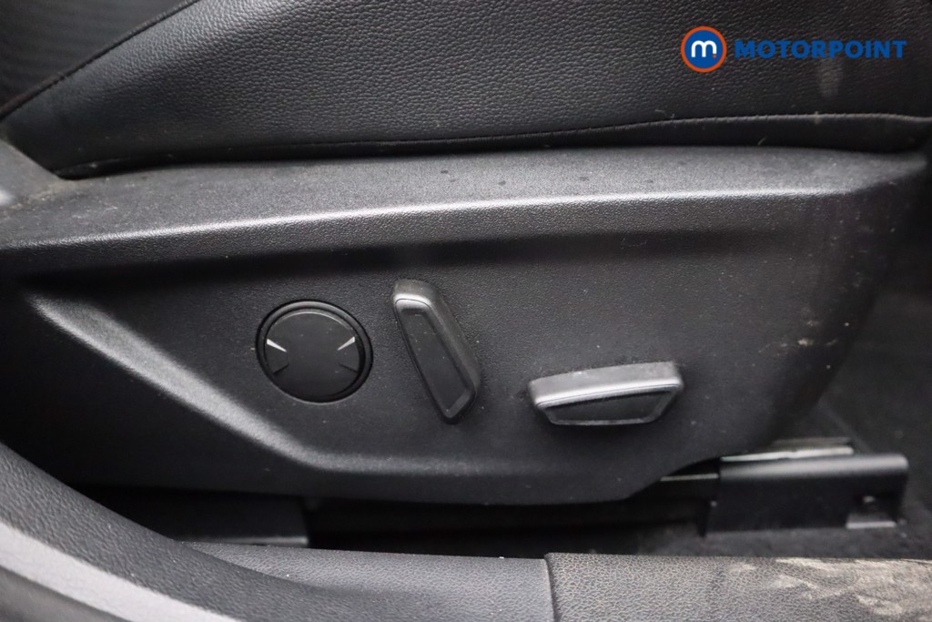 Used Ford Focus 2019 for sale - 76739055: Photo 21