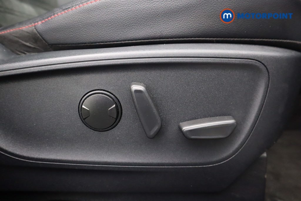 Used Ford Kuga 2021 for sale - 76706924: Photo 30