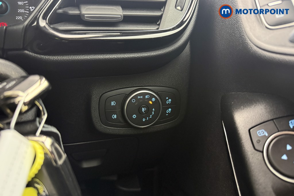 Used Ford Fiesta 2018 for sale - 77543282: Photo 16