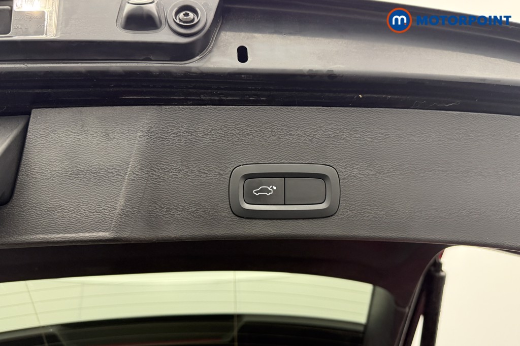 Used Volvo XC40 2022 for sale - 77117628: Photo 29