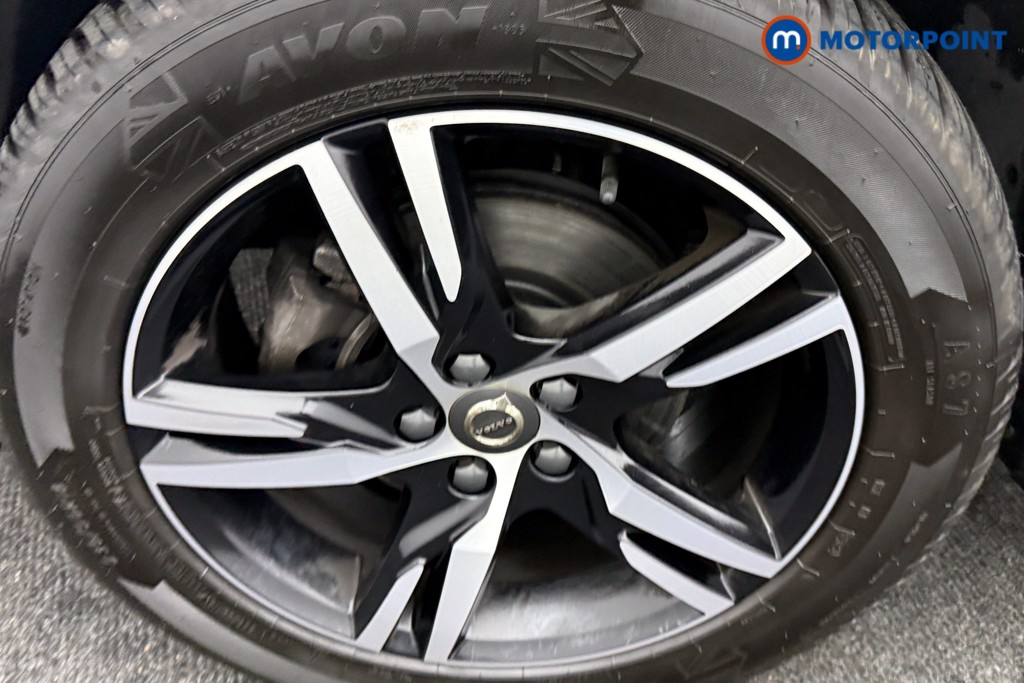 Used Volvo XC40 2022 for sale - 77117628: Photo 37