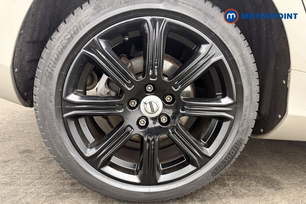 Used Volvo V40 2017 for sale - 77462835: Photo 11