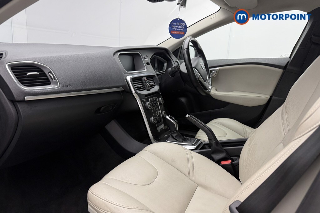 Used Volvo V40 2017 for sale - 77462835: Photo 16