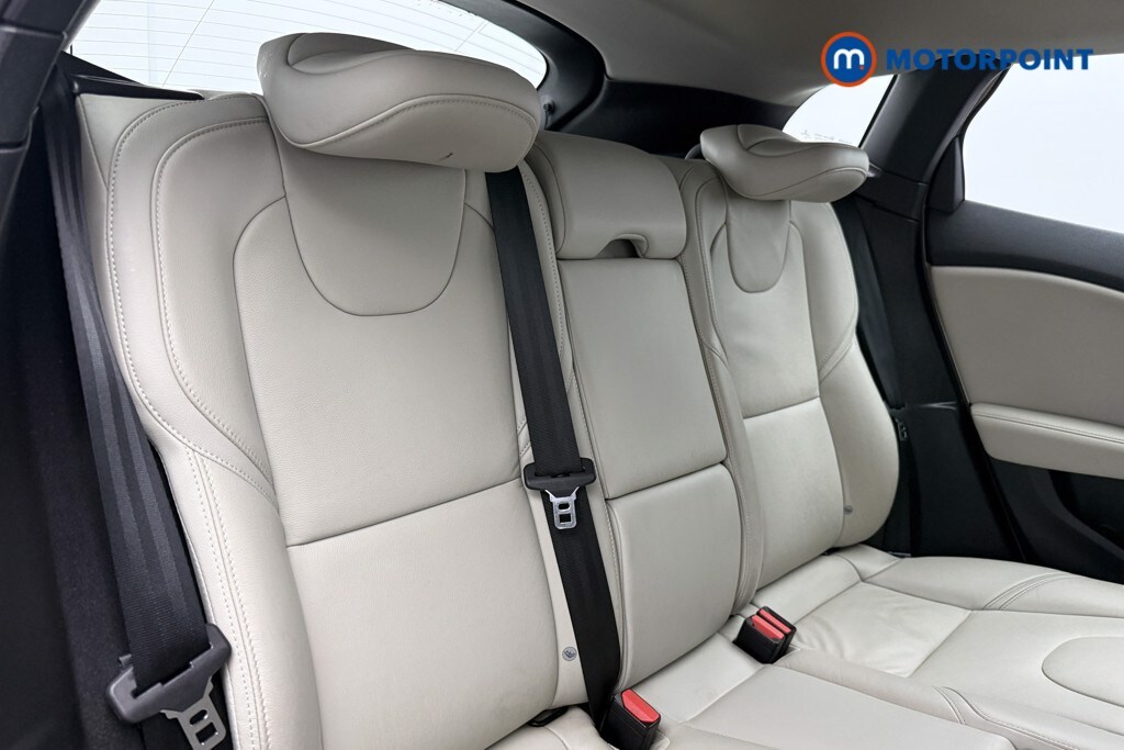 Used Volvo V40 2017 for sale - 77462835: Photo 19