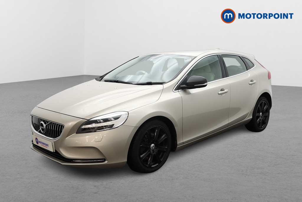 Used Volvo V40 2017 for sale - 77462835: Photo 3