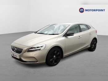 Used Volvo V40 2017 for sale - 77462835: Photo