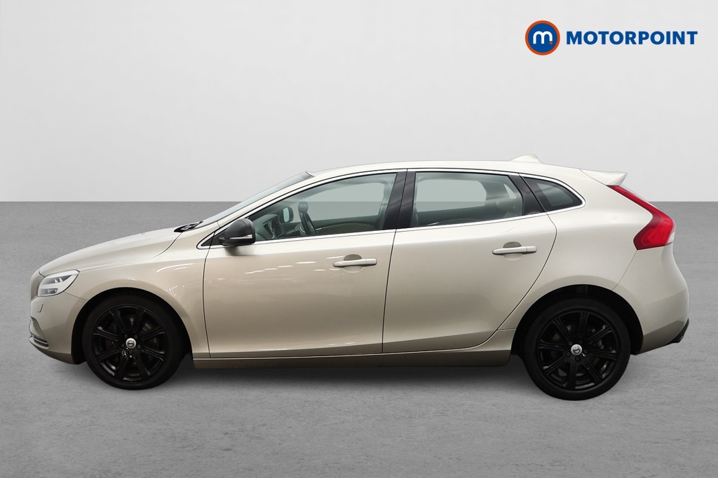 Used Volvo V40 2017 for sale - 77462835: Photo 4