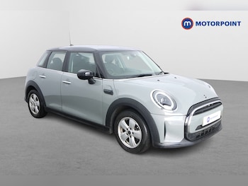 1.5 Cooper Classic 5dr Auto