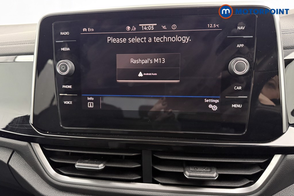 Used Volkswagen T-Roc 2022 for sale - 76526732: Photo 17