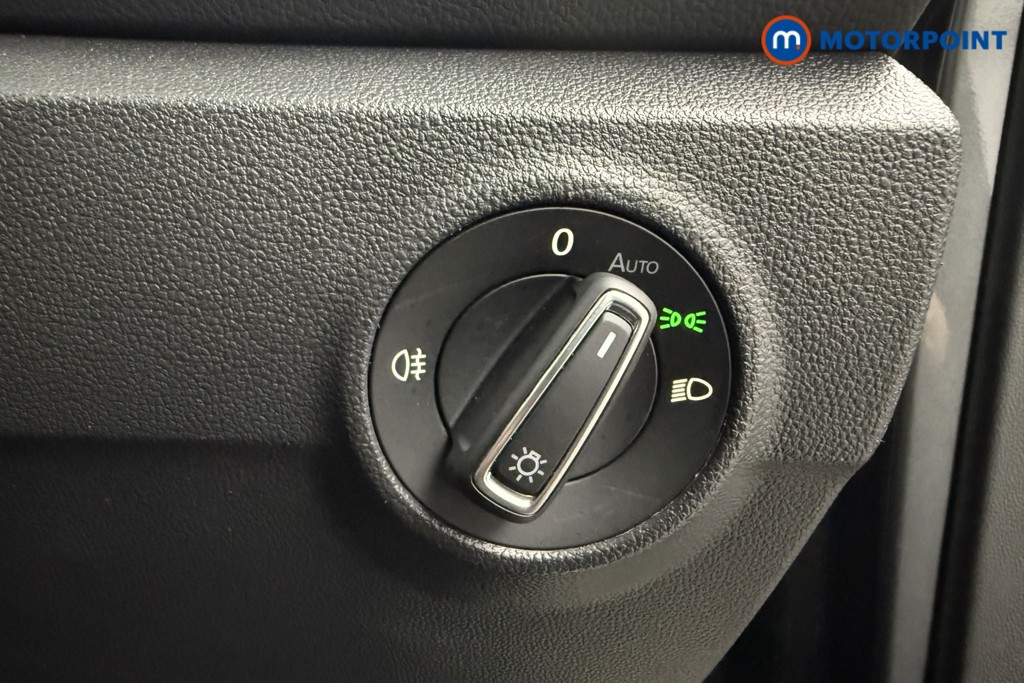 Used Volkswagen T-Roc 2022 for sale - 76526732: Photo 25