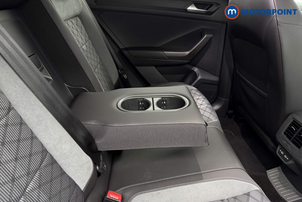 Used Volkswagen T-Roc 2022 for sale - 76526732: Photo 32