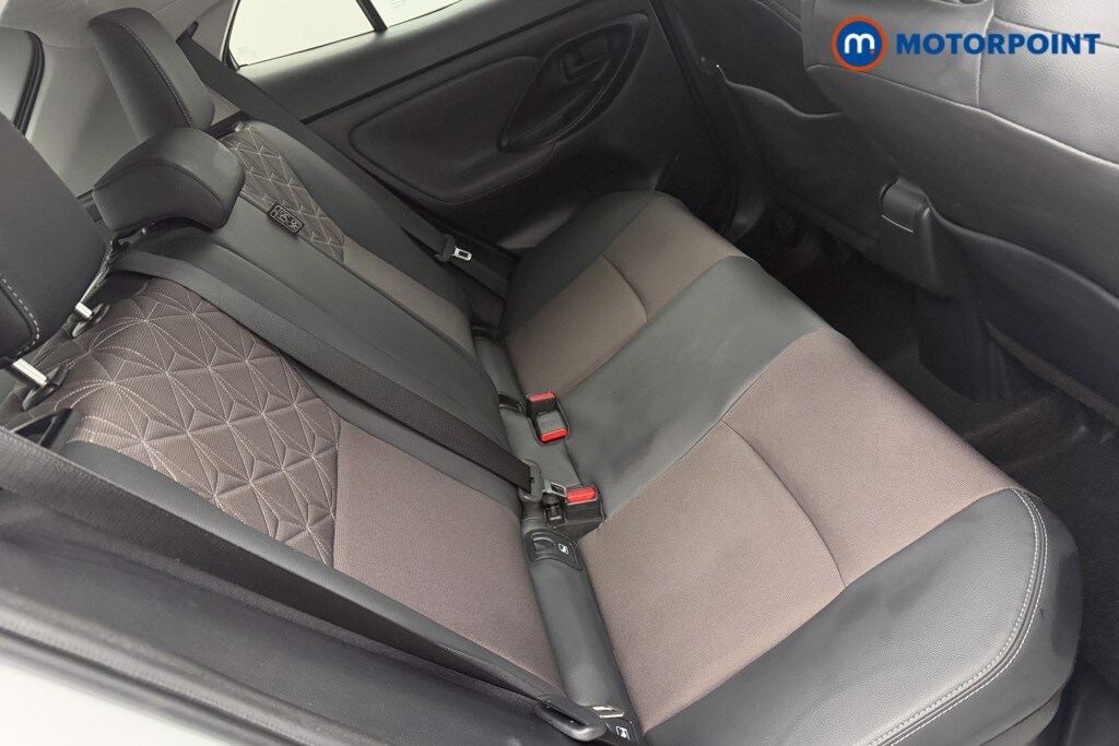 Used Toyota Yaris Cross 2022 for sale - 77446560: Photo 30