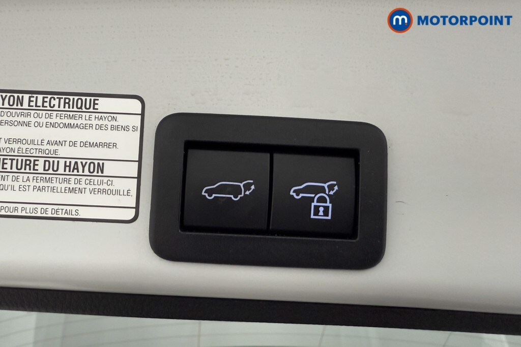 Used Toyota Yaris Cross 2022 for sale - 77446560: Photo 32