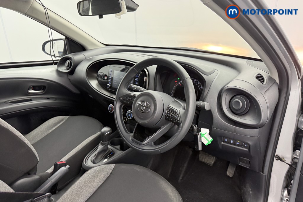 Used Toyota Aygo X 2023 for sale - 77168309: Photo 11