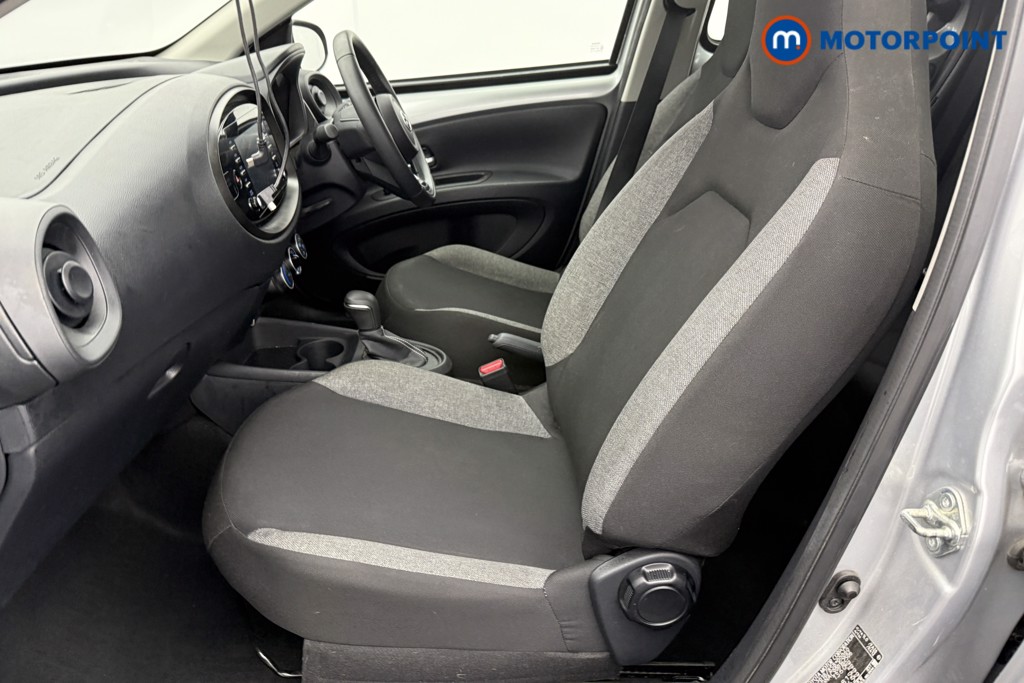 Used Toyota Aygo X 2023 for sale - 77168309: Photo 25