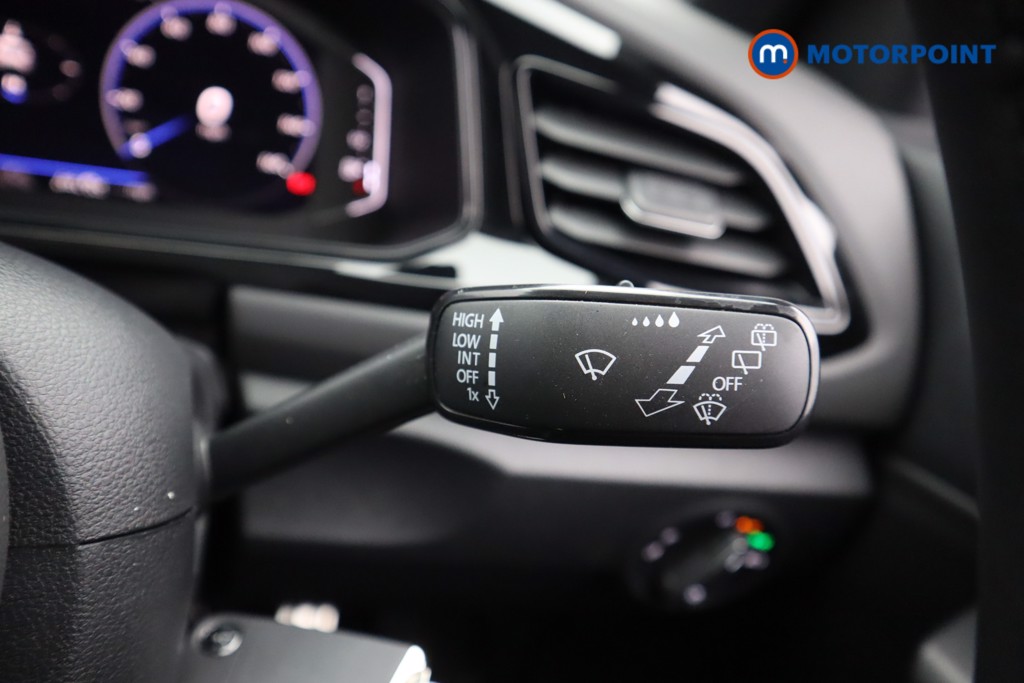 Used Volkswagen T-Roc 2025 for sale - 77088287: Photo 17