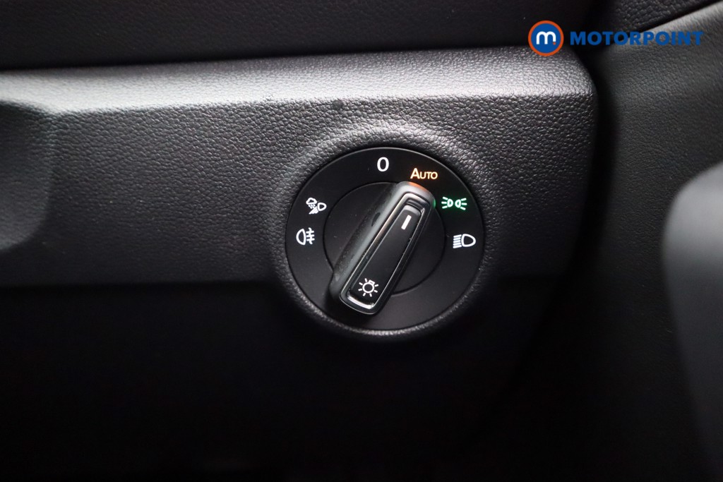 Used Volkswagen T-Roc 2025 for sale - 77088287: Photo 18