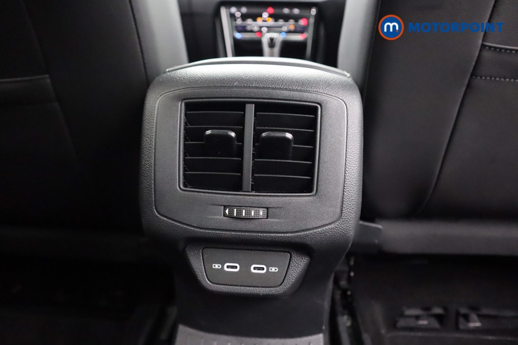 Used Volkswagen T-Roc 2025 for sale - 77088287: Photo 34