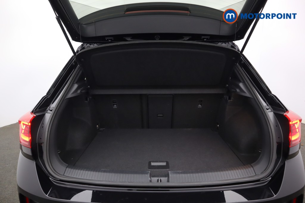 Used Volkswagen T-Roc 2025 for sale - 77088287: Photo 39