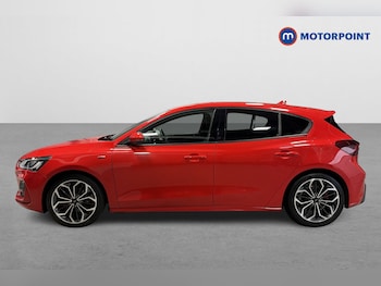 Used Ford Focus 2023 for sale - 78721408: Photo