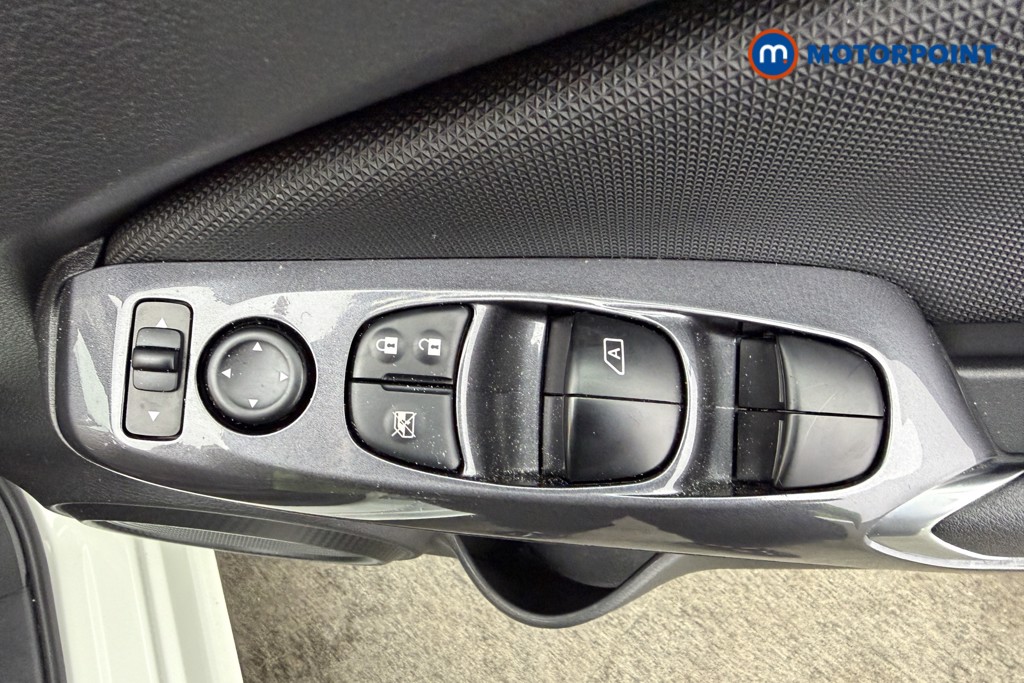 Used Nissan Juke 2023 for sale - 77262364: Photo 25