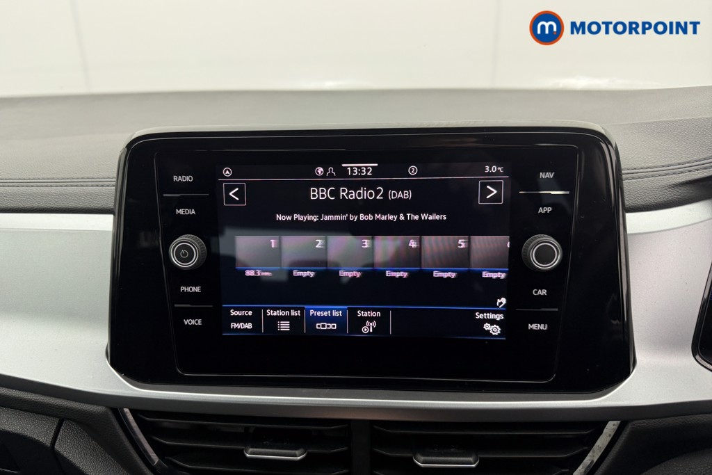 Used Volkswagen T-Roc 2023 for sale - 77180209: Photo 14