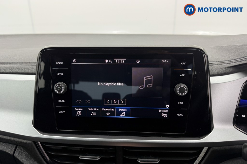 Used Volkswagen T-Roc 2023 for sale - 77180209: Photo 15