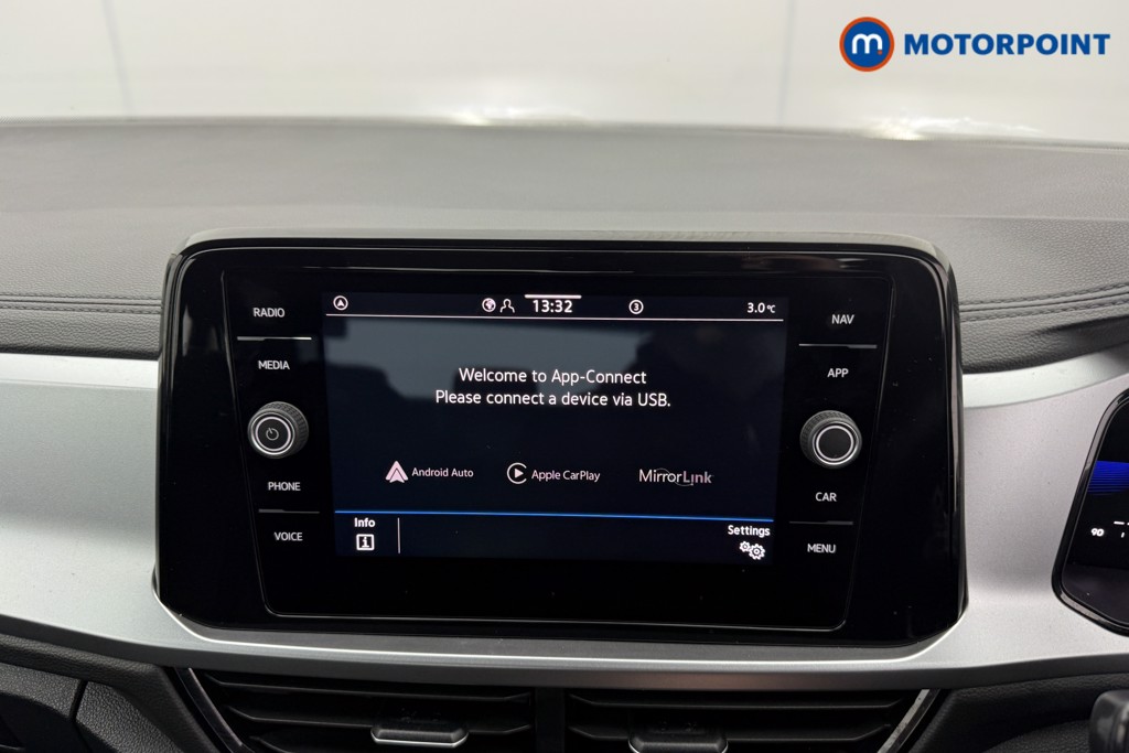 Used Volkswagen T-Roc 2023 for sale - 77180209: Photo 18