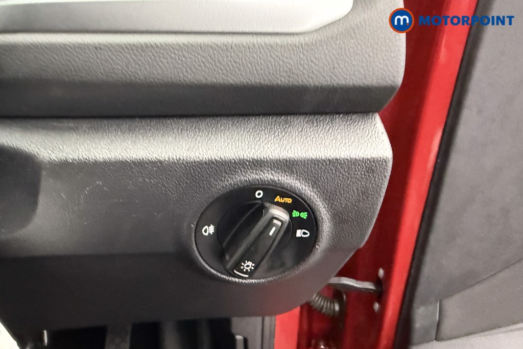 Used Volkswagen T-Roc 2023 for sale - 77180209: Photo 24