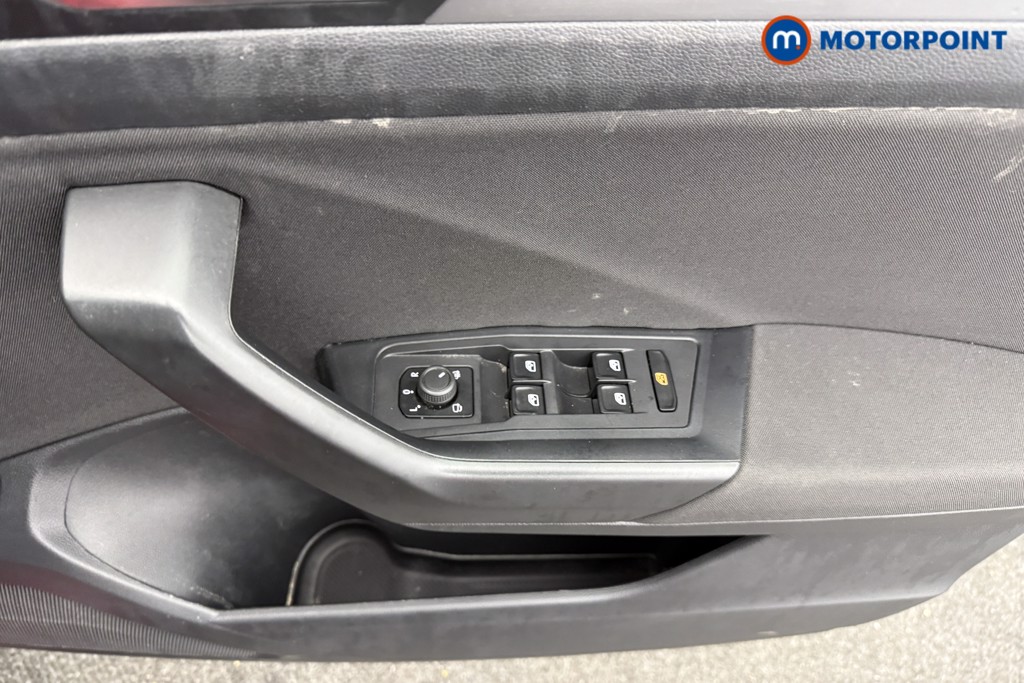 Used Volkswagen T-Roc 2023 for sale - 77180209: Photo 25