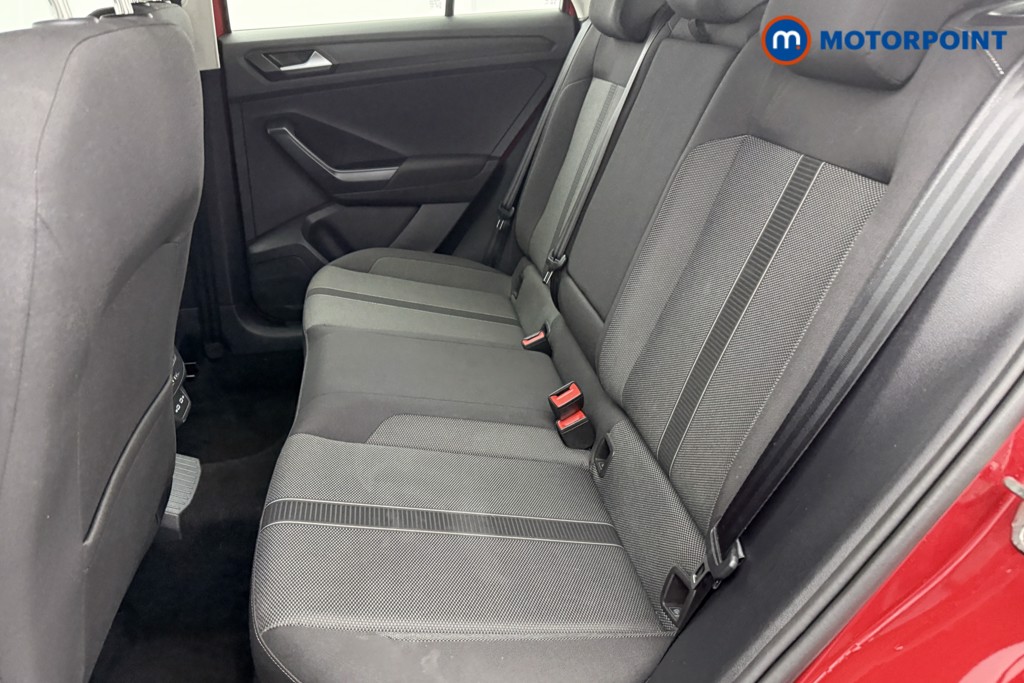 Used Volkswagen T-Roc 2023 for sale - 77180209: Photo 32