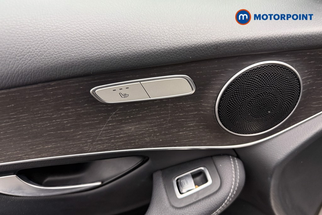 Used Mercedes-Benz GLC 2019 for sale - 76739139: Photo 13