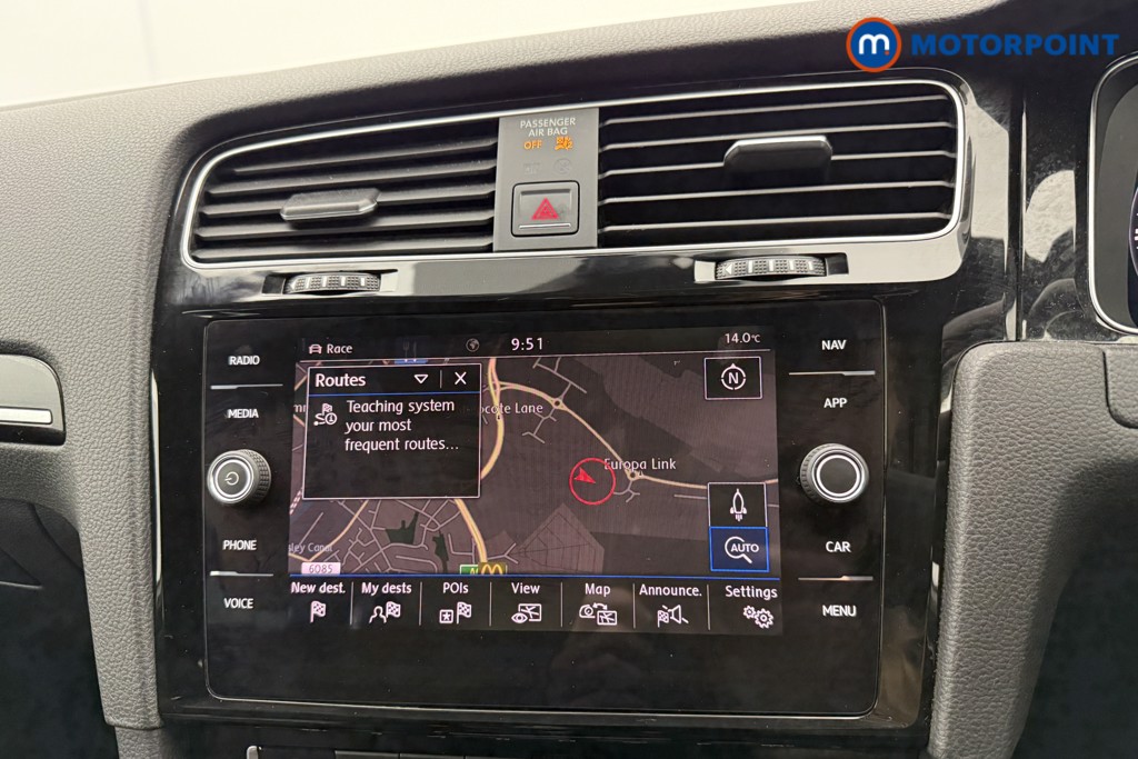 Used Volkswagen Golf 2018 for sale - 77245854: Photo 11