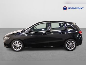 Used Mercedes-Benz B-Class 2021 for sale - 75943875: Photo