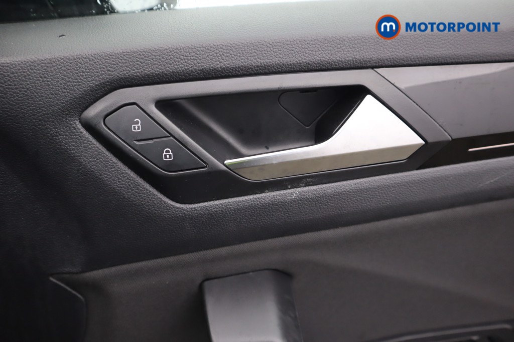 Used Volkswagen T-Roc 2021 for sale - 76374554: Photo 19