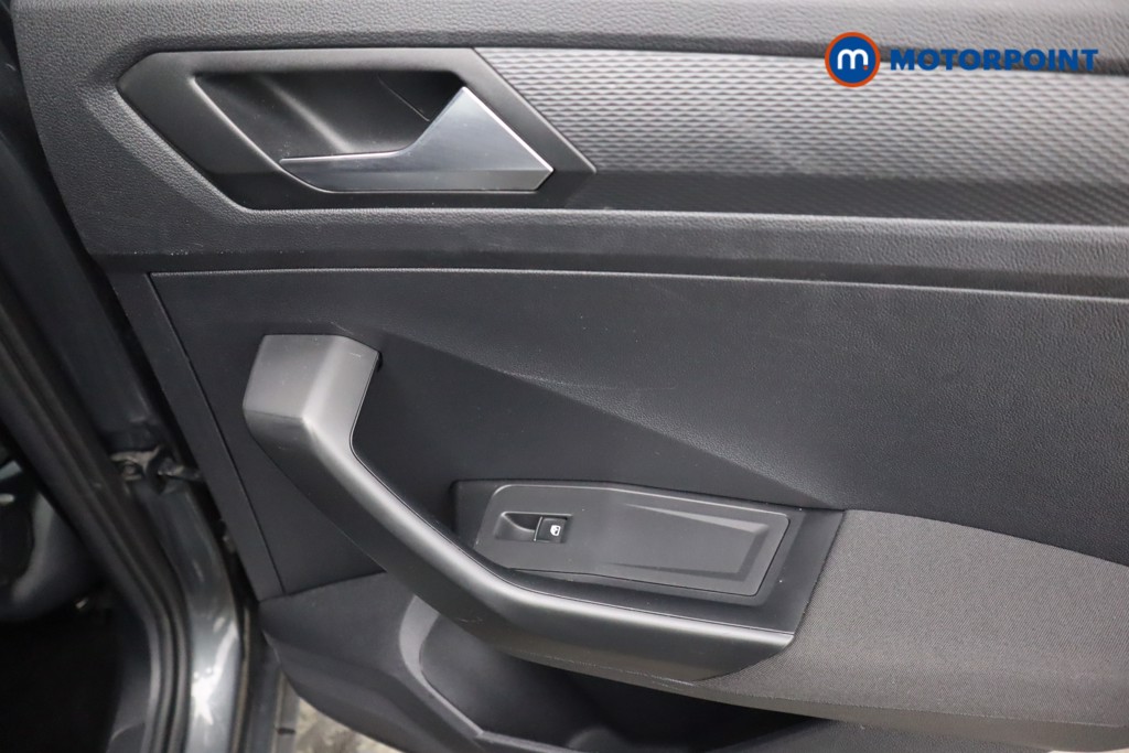 Used Volkswagen T-Roc 2021 for sale - 76374554: Photo 27