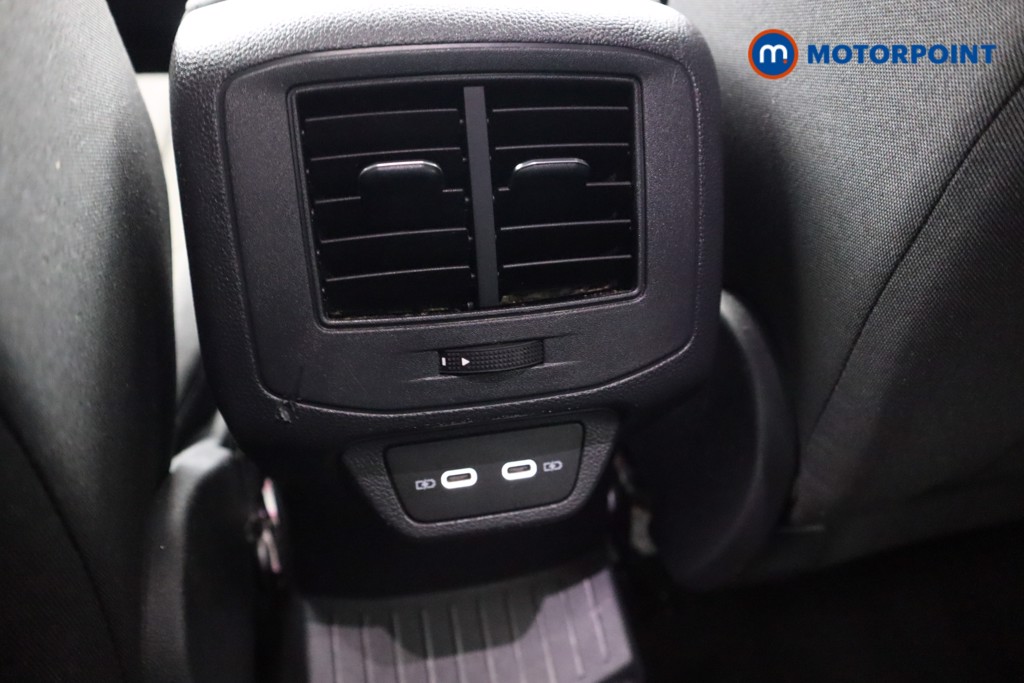 Used Volkswagen T-Roc 2021 for sale - 76374554: Photo 30