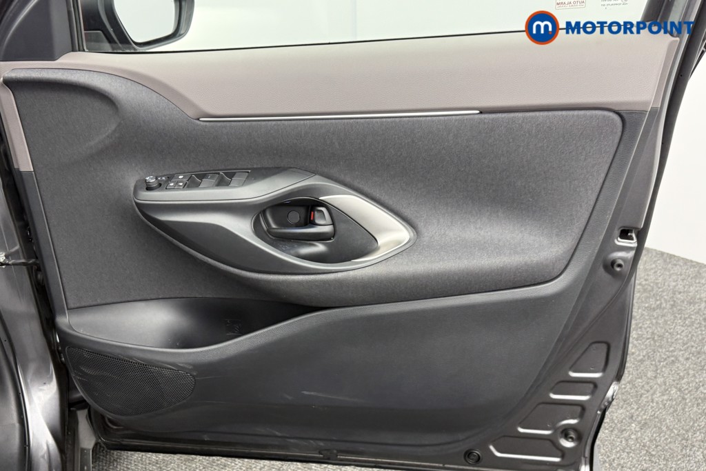 Used Toyota Yaris Cross 2023 for sale - 76835885: Photo 26