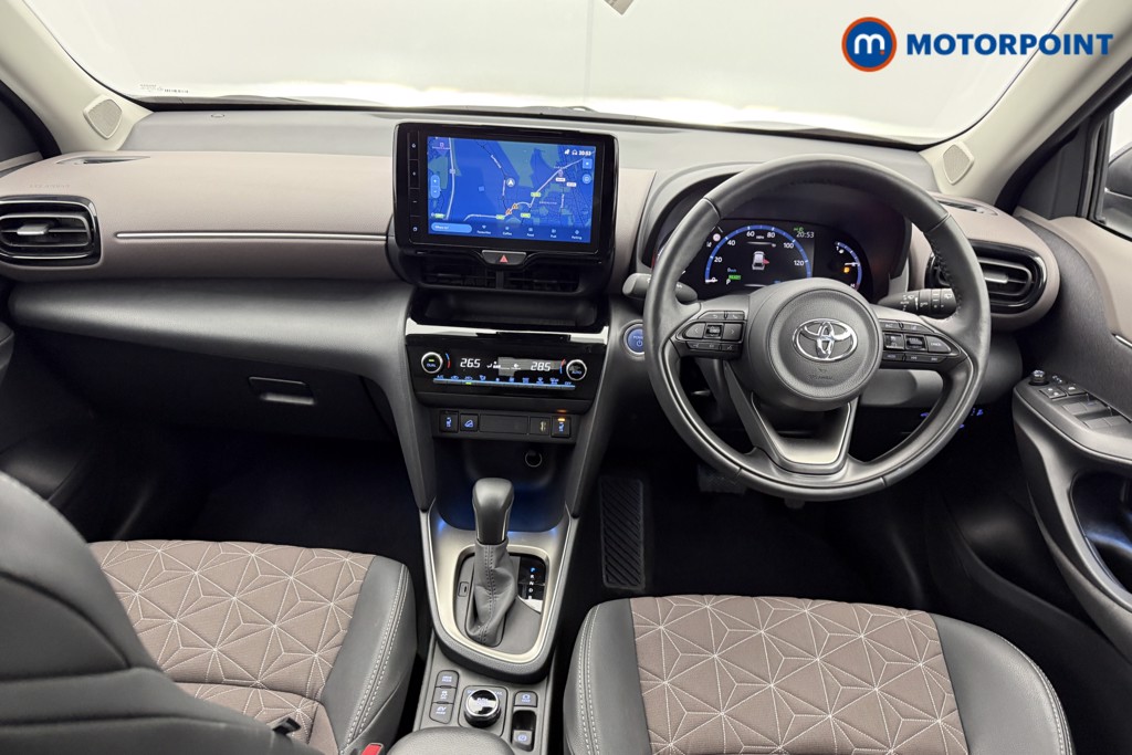 Used Toyota Yaris Cross 2023 for sale - 76835885: Photo 9