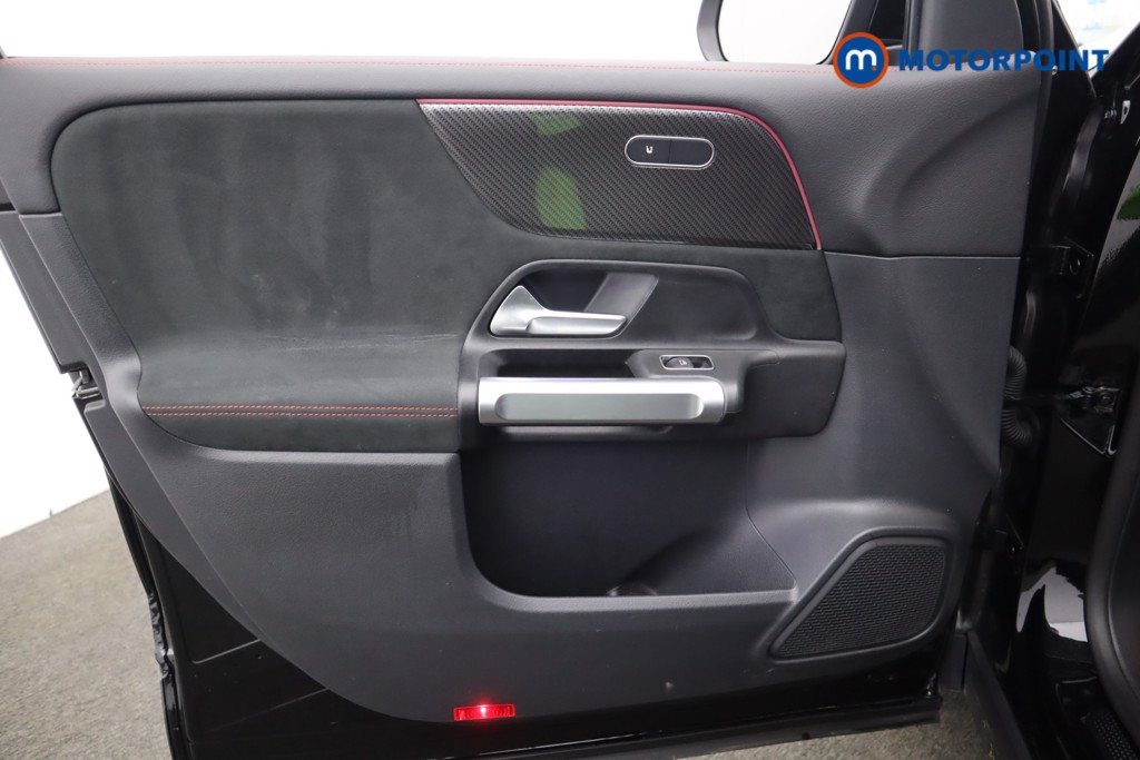 Used Mercedes-Benz GLB 2023 for sale - 77239944: Photo 48