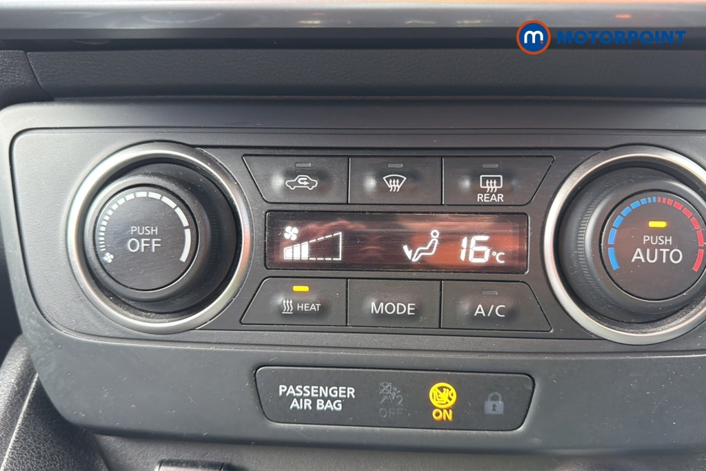 Used Nissan Leaf 2022 for sale - 77998038: Photo 17