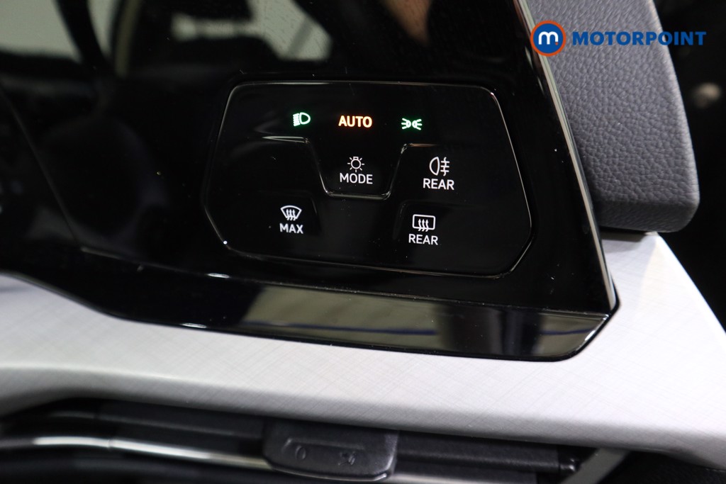 Used Volkswagen Golf 2024 for sale - 77327009: Photo 17