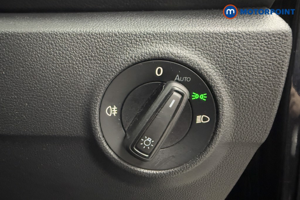 Used Volkswagen T-Roc 2022 for sale - 77688461: Photo 25