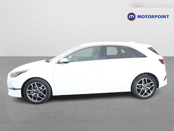 Used Kia Ceed 2023 for sale - 76494779: Photo